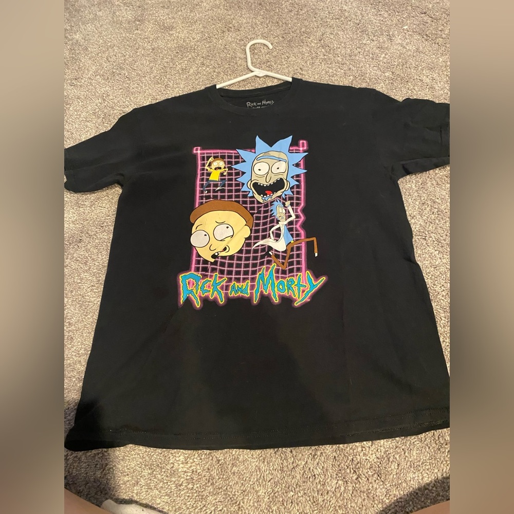 size medium rick and morty tshirt